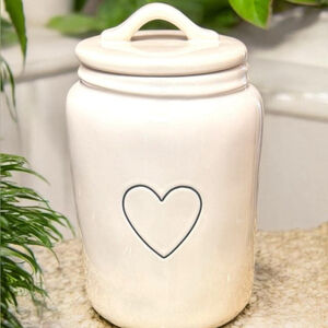 Rae Dunn Storage Heart Canister Mint Condition Canister Love Cookie Jar Storage